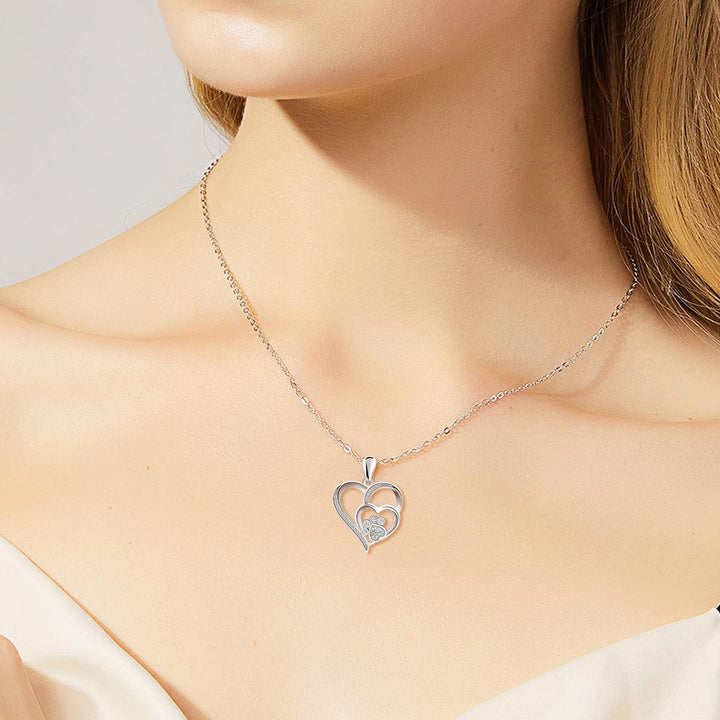 VIP | Sterling Silver Paw & Heart Necklace with Zirconia