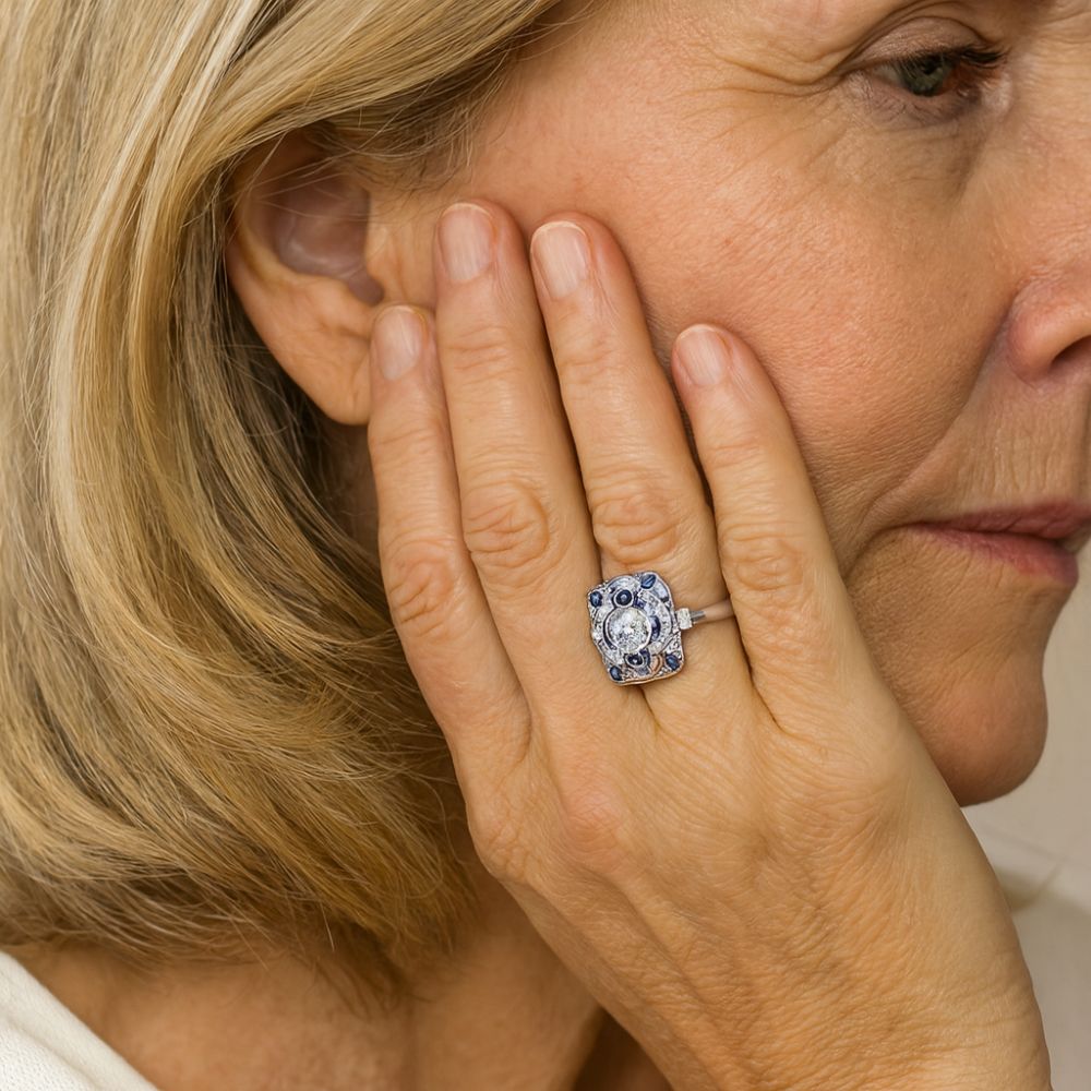 Vintage silver ring with blue zirconia