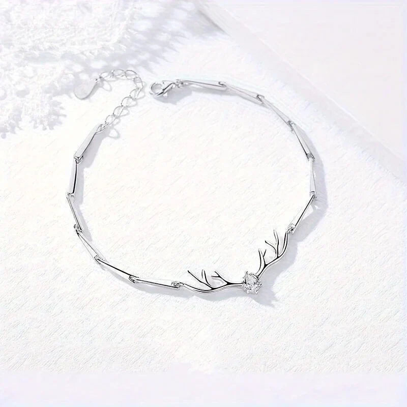 VIP | Deer Horn Heart Bracelet with Zircon