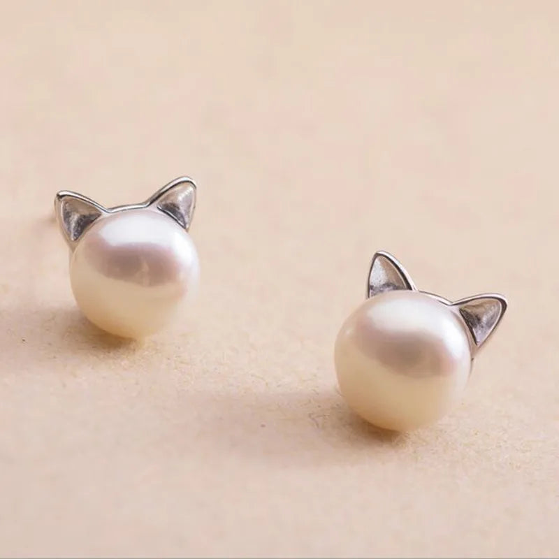 VIP | Sterling Silver Cat Pearl Stud Earrings