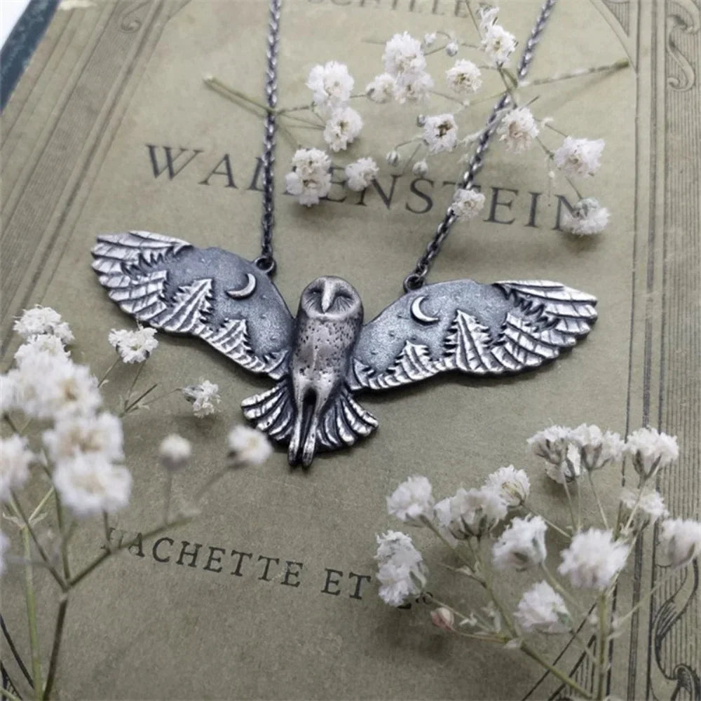 VIP | Vintage Owl Moon Necklace