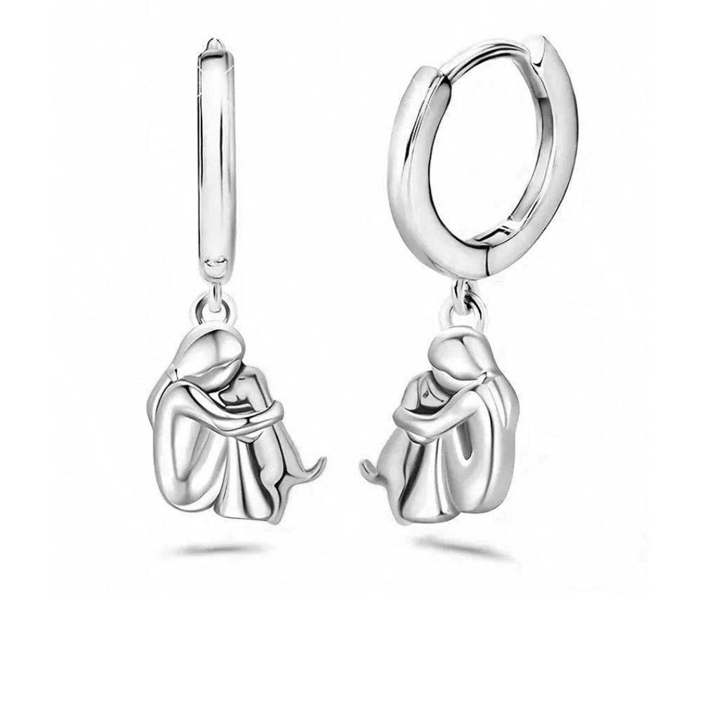 VIP | Hug Pendant Necklace with Bonus Earrings