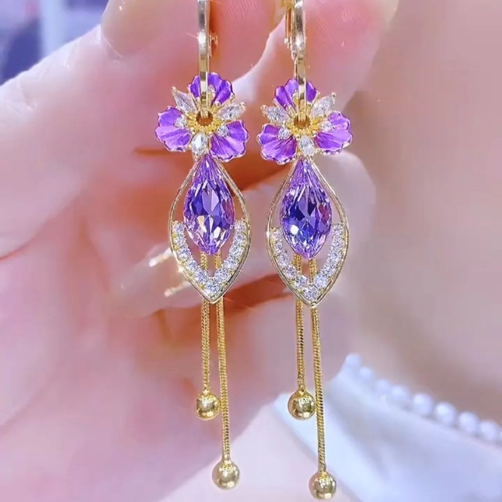 Elegant Flower Earrings